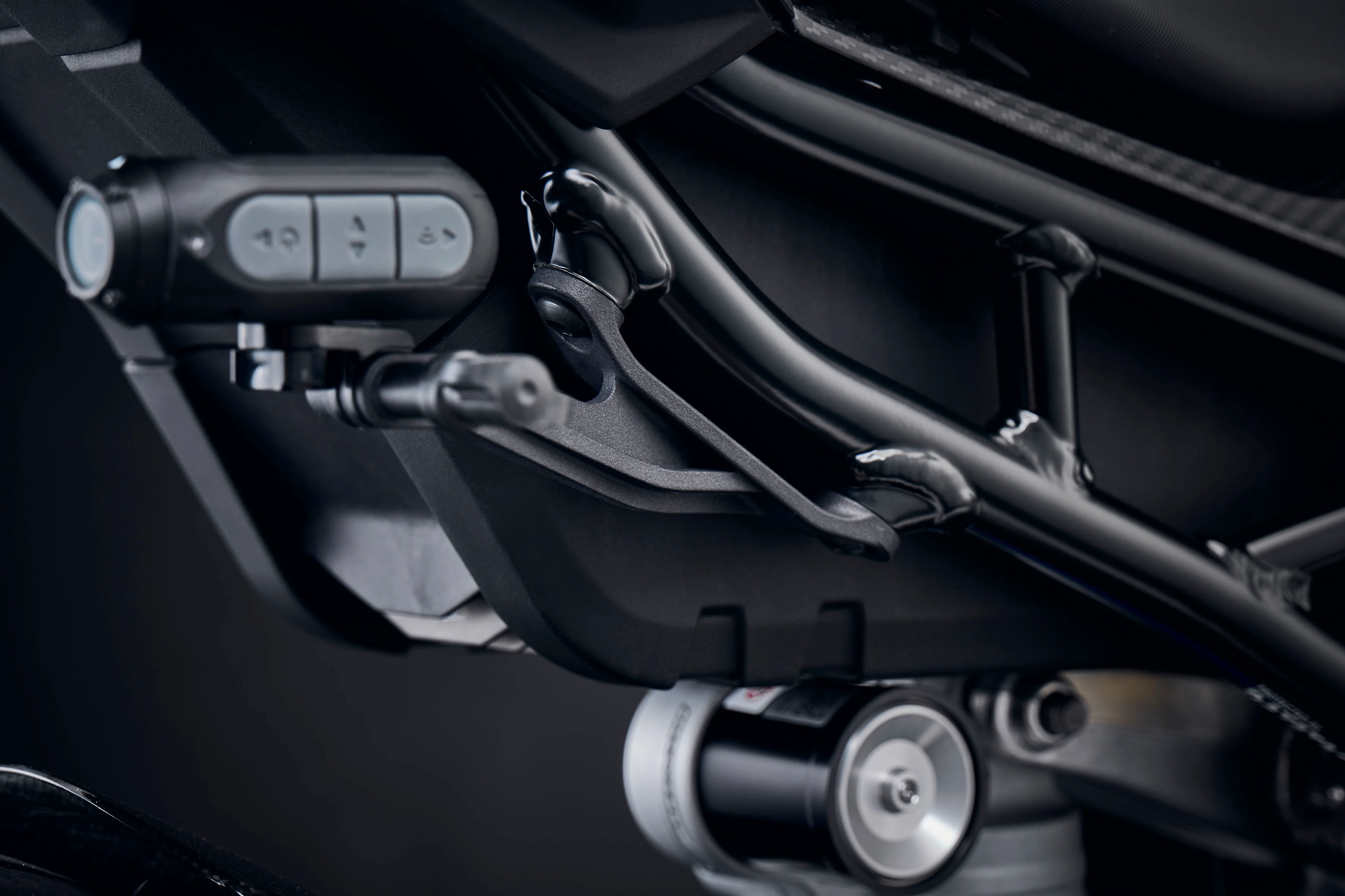Evotech Footpeg Rear facing Action Camera Mount - BMW S 1000 RR Motorsport (2019-2022) (Right-hand Side) - Image 3