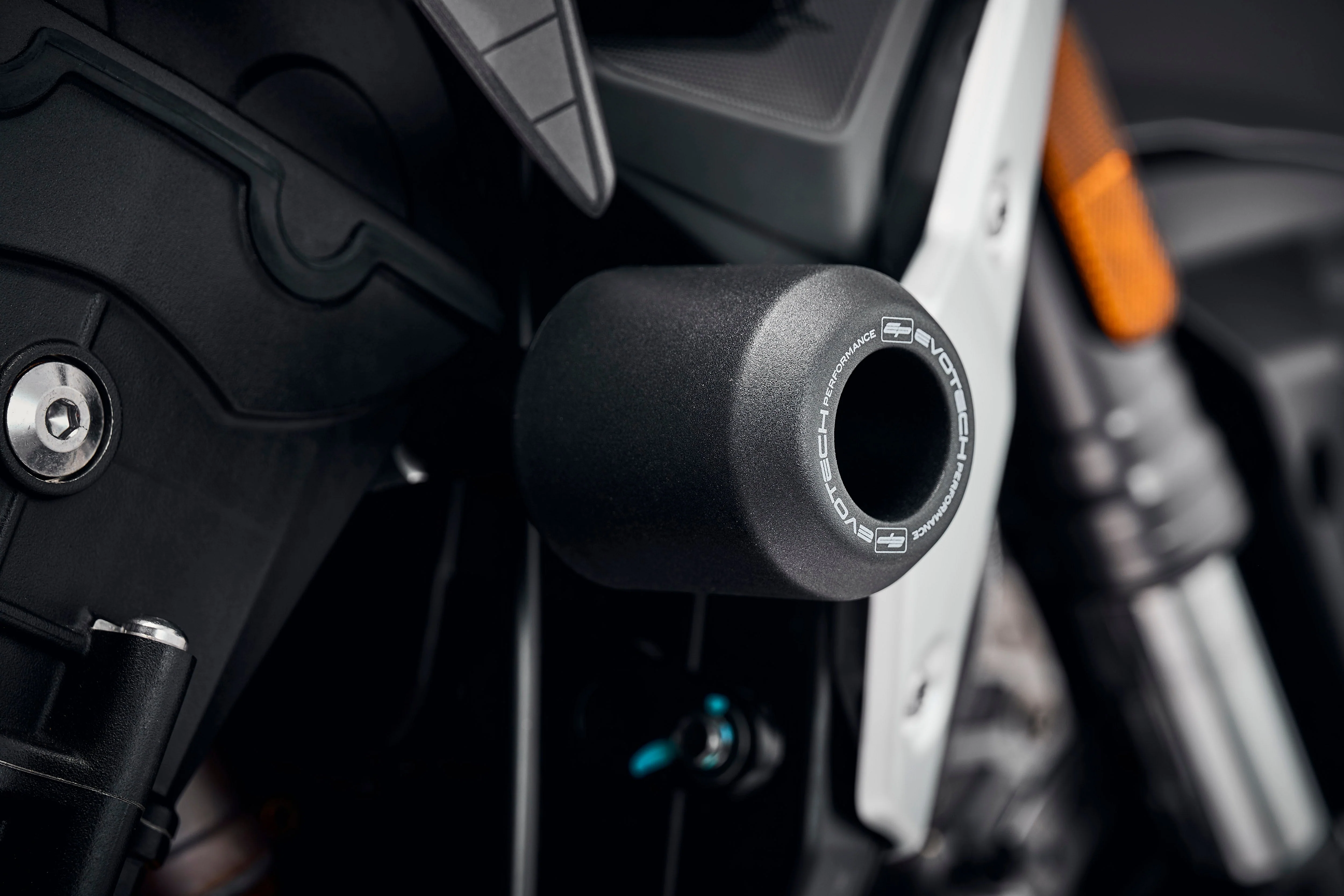 Evotech Crash Bobbins - Triumph Street Triple 765 RX (2026) - Image 4