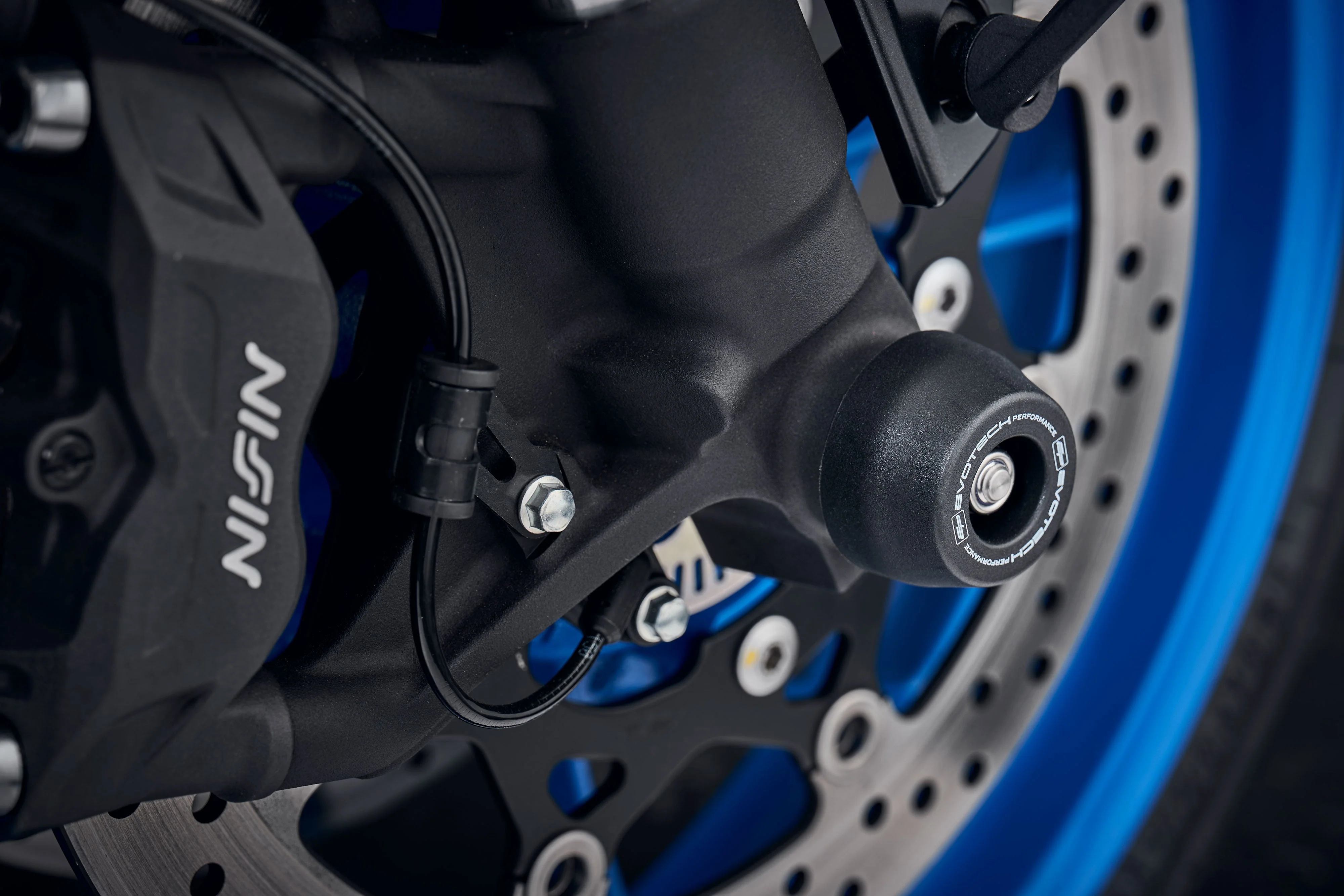 Evotech Front Spindle Bobbins - Suzuki GSX-8R (2024+) - Image 3