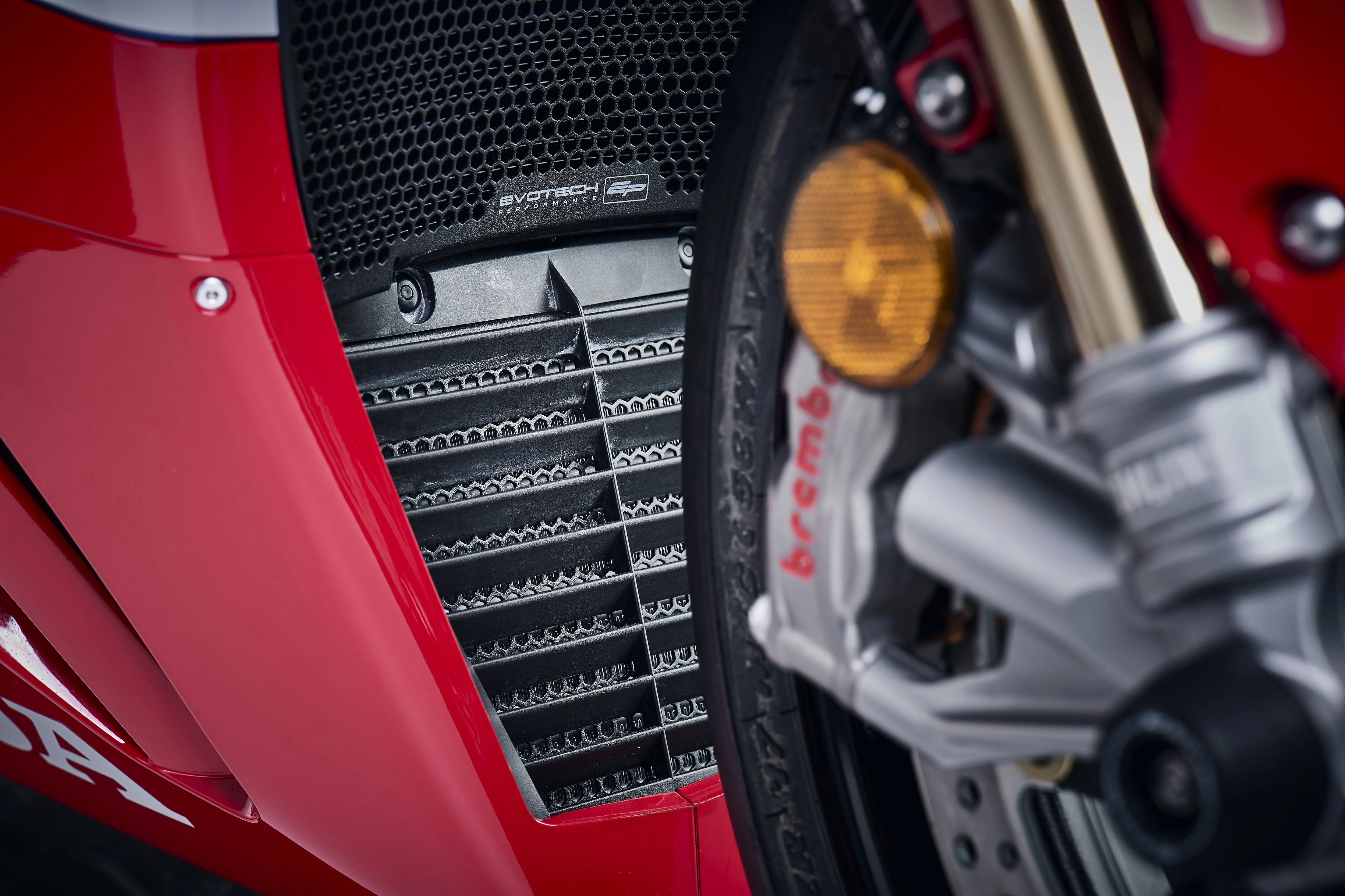 Evotech Radiator Guard & Oil Cooler Guard Set - Honda CBR1000RR-R (2024+) - Image 4