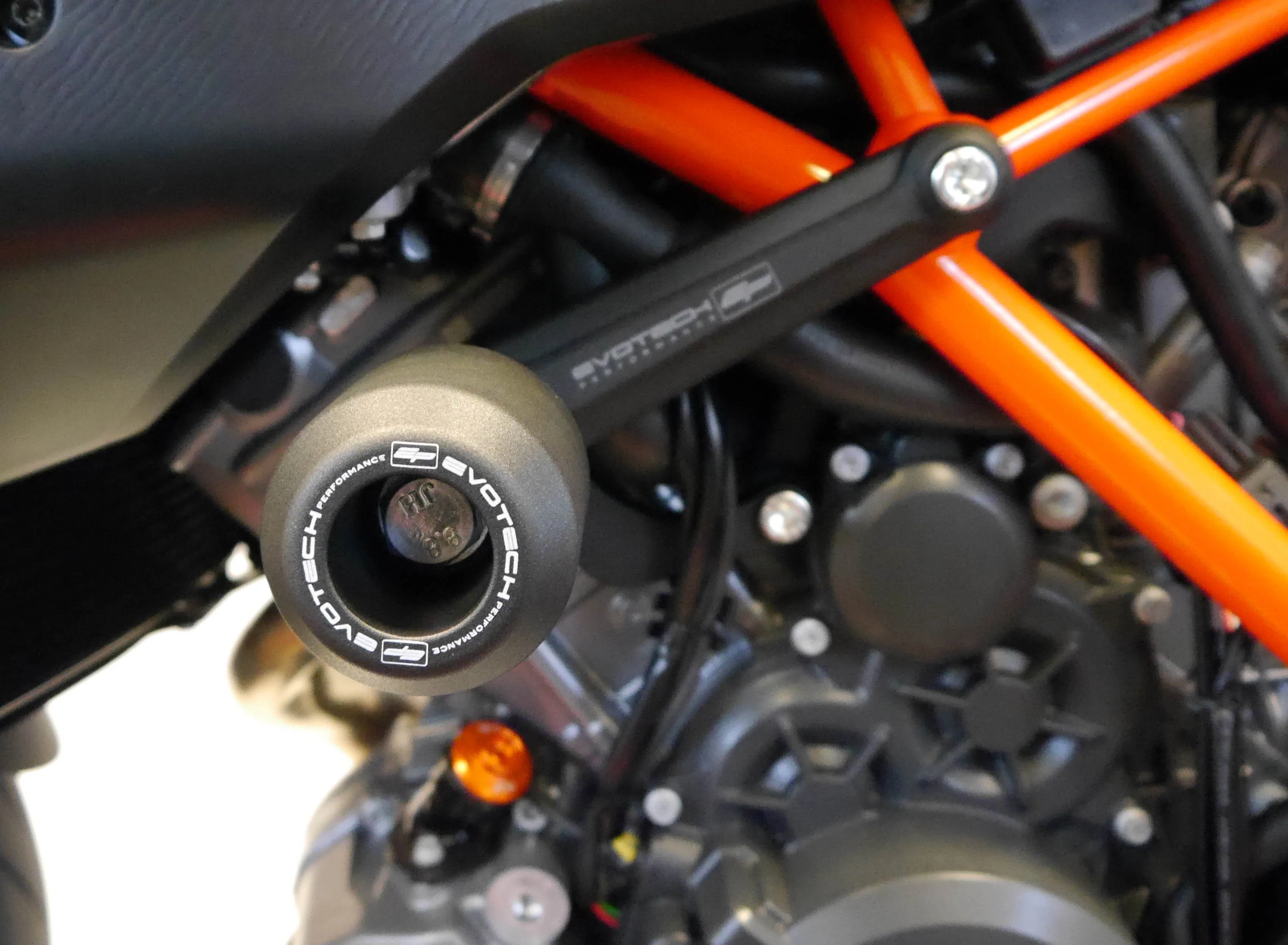 Evotech KTM 1290 Super Duke GT Crash Protection (2019+) - Image 4