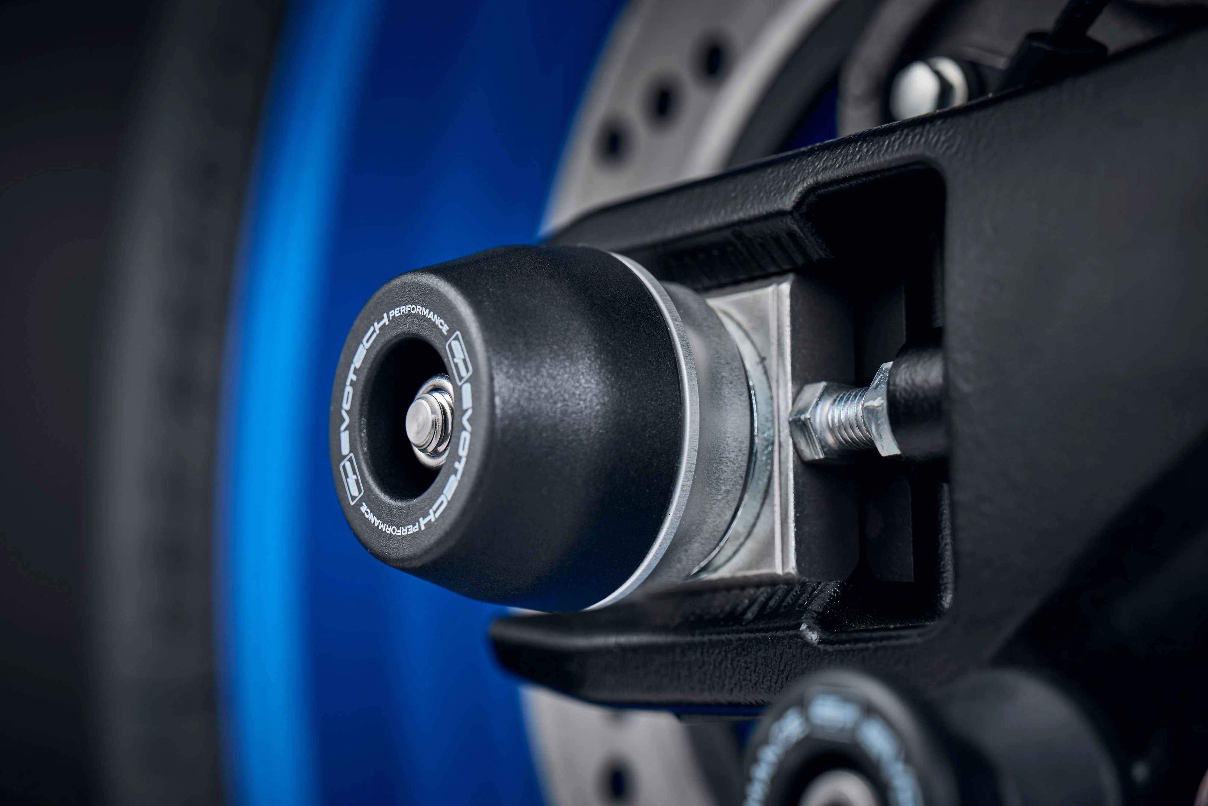 Evotech Rear Spindle Bobbins - Suzuki GSX-8R (2024+) - Image 3