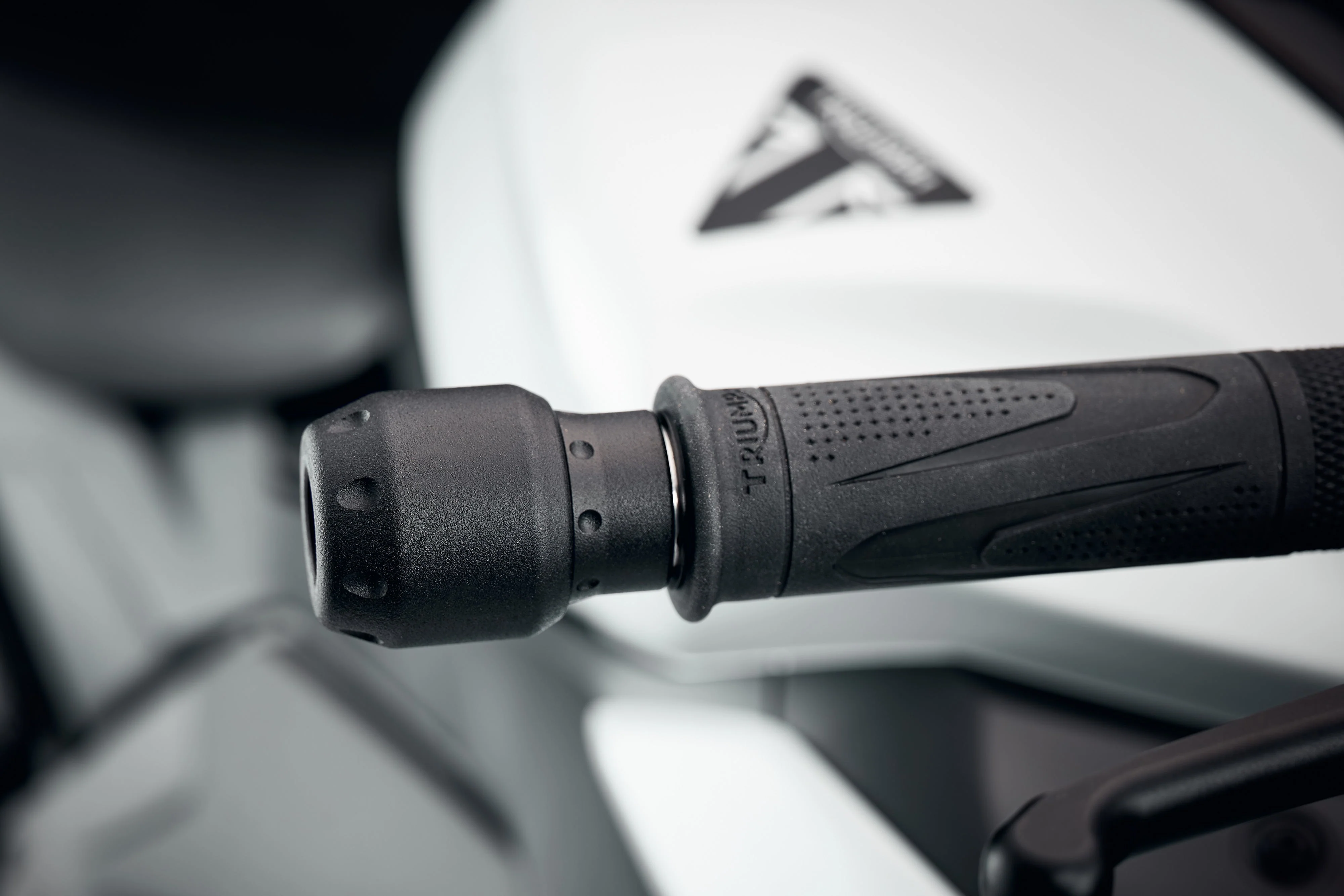 Evotech Bar End Weights (Touring) - Triumph Trident 660 Triple Tribute Edition (2024+) - Image 3