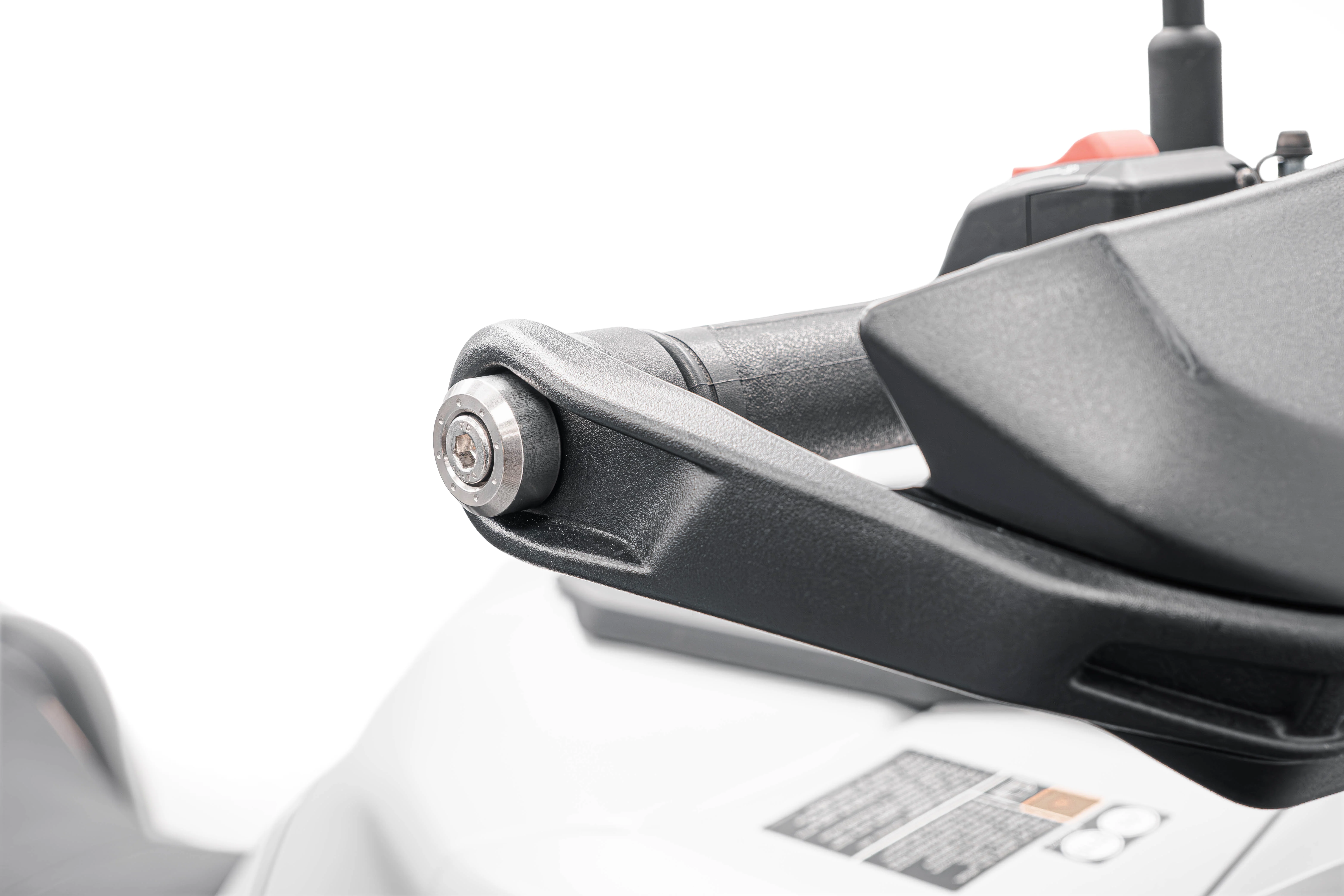 Evotech Bar End Weights - Yamaha Tracer 9 (2025+) - Image 4