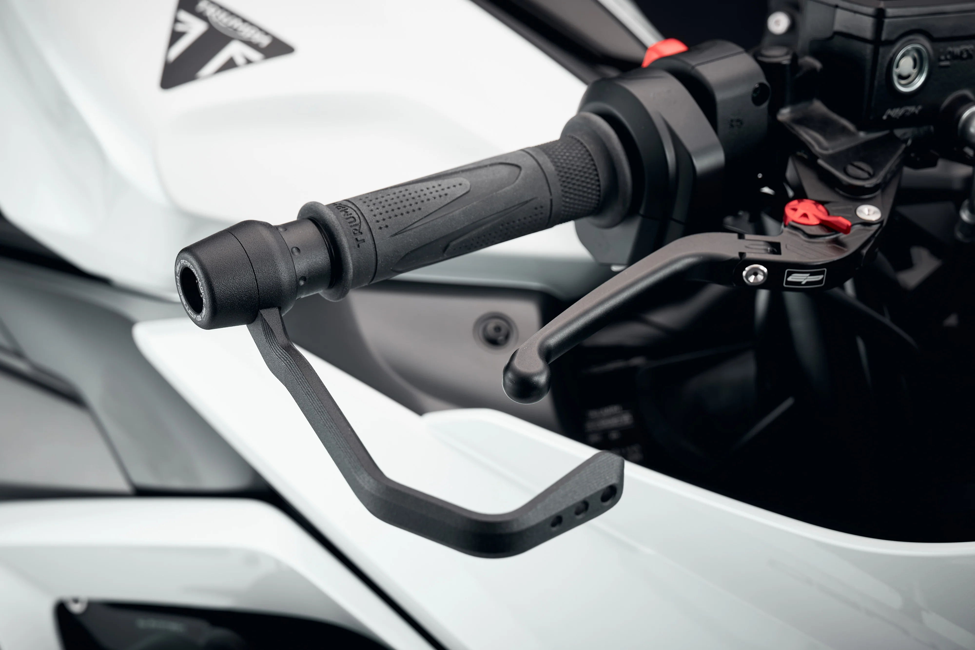 Evotech Brake Lever Protector Kit (Road) - Triumph Trident (2025) - Image 2