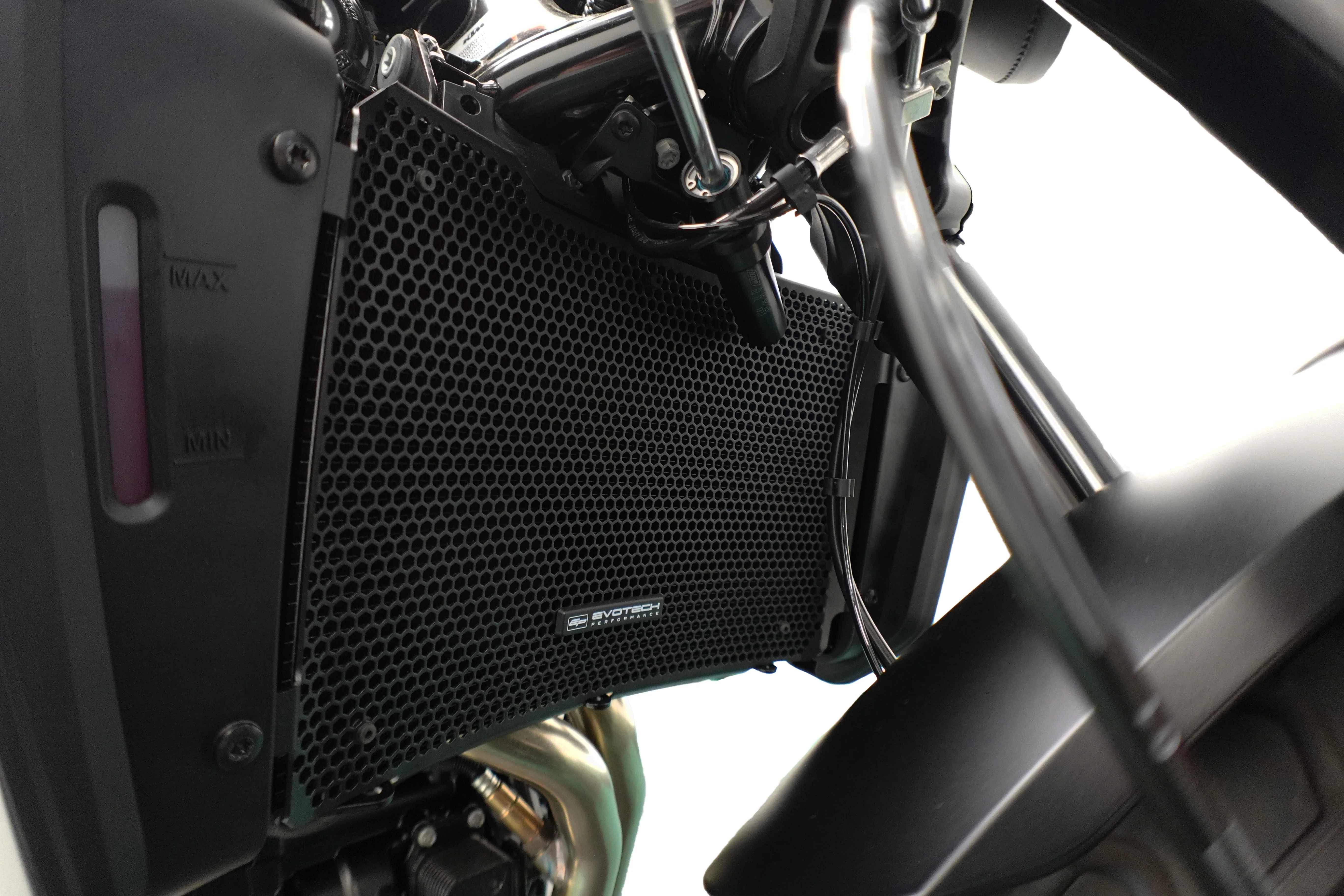 Evotech Radiator Guard - Husqvarna Vitpilen 801 (2025+) - Image 2