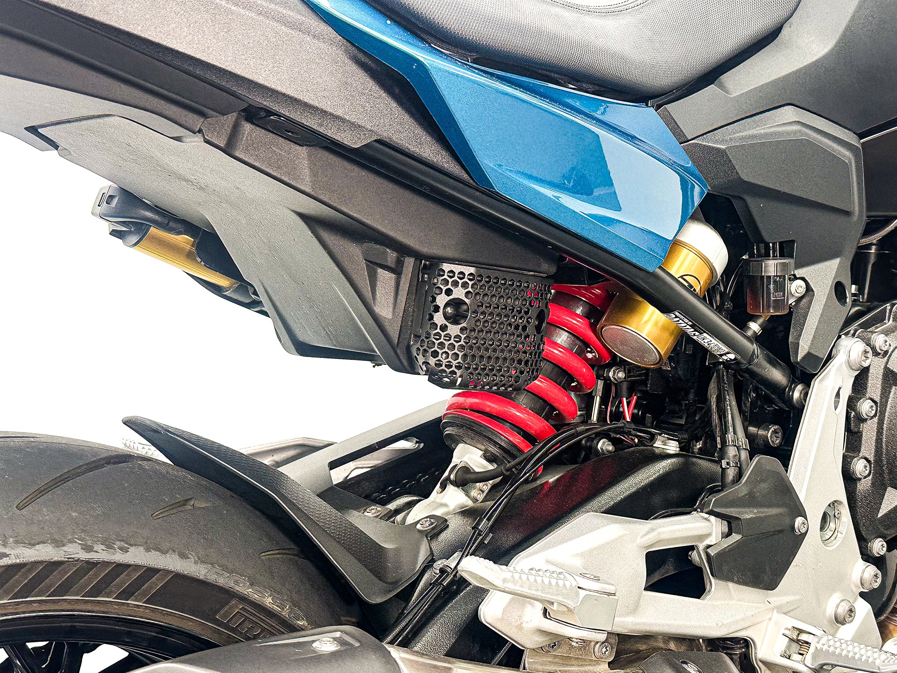 Evotech Rectifier Guard - BMW F 900 R (2025+) - Image 3