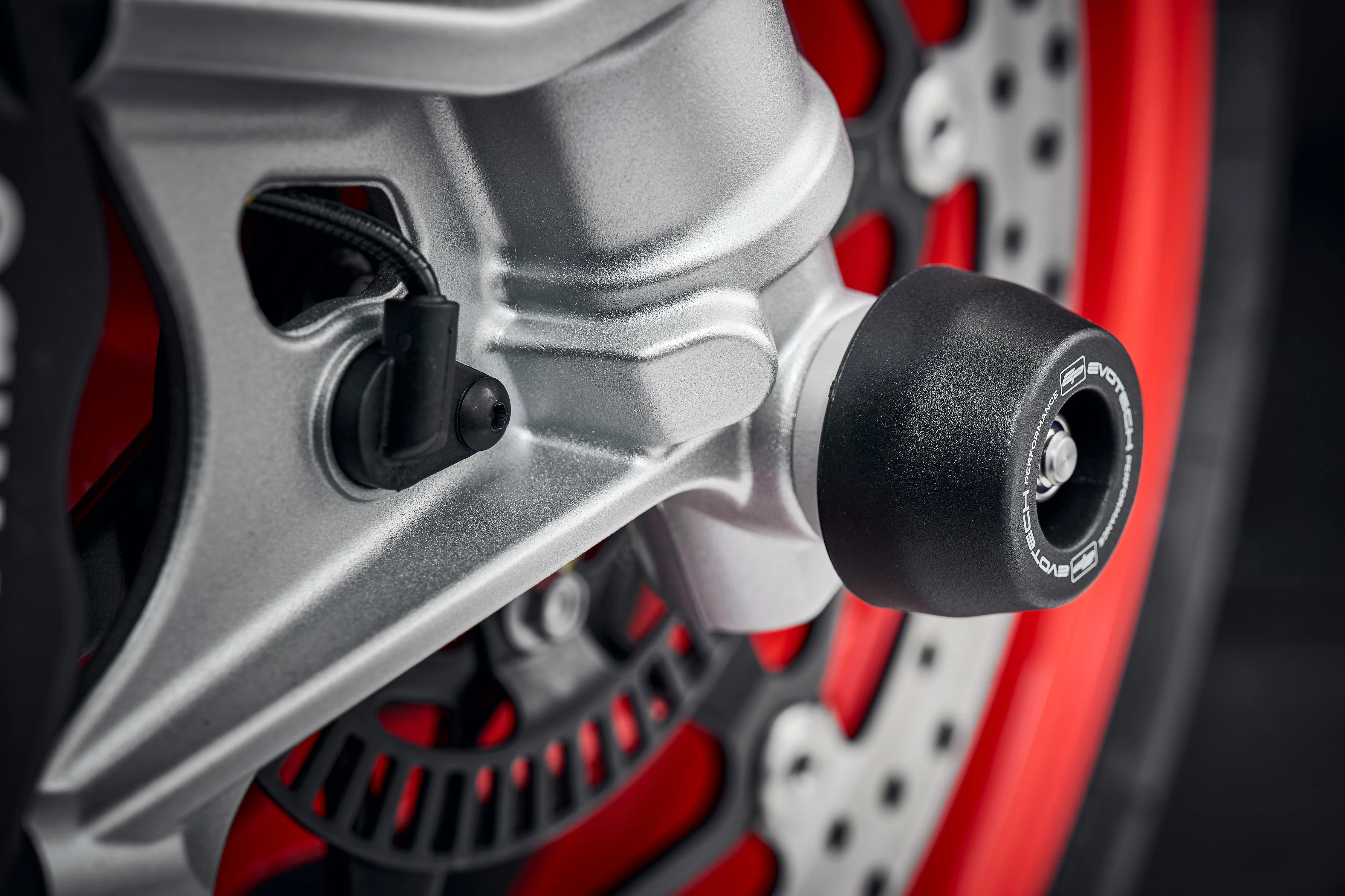 Evotech Spindle Bobbins Kit - Aprilia RS 660 (2025+) - Image 5