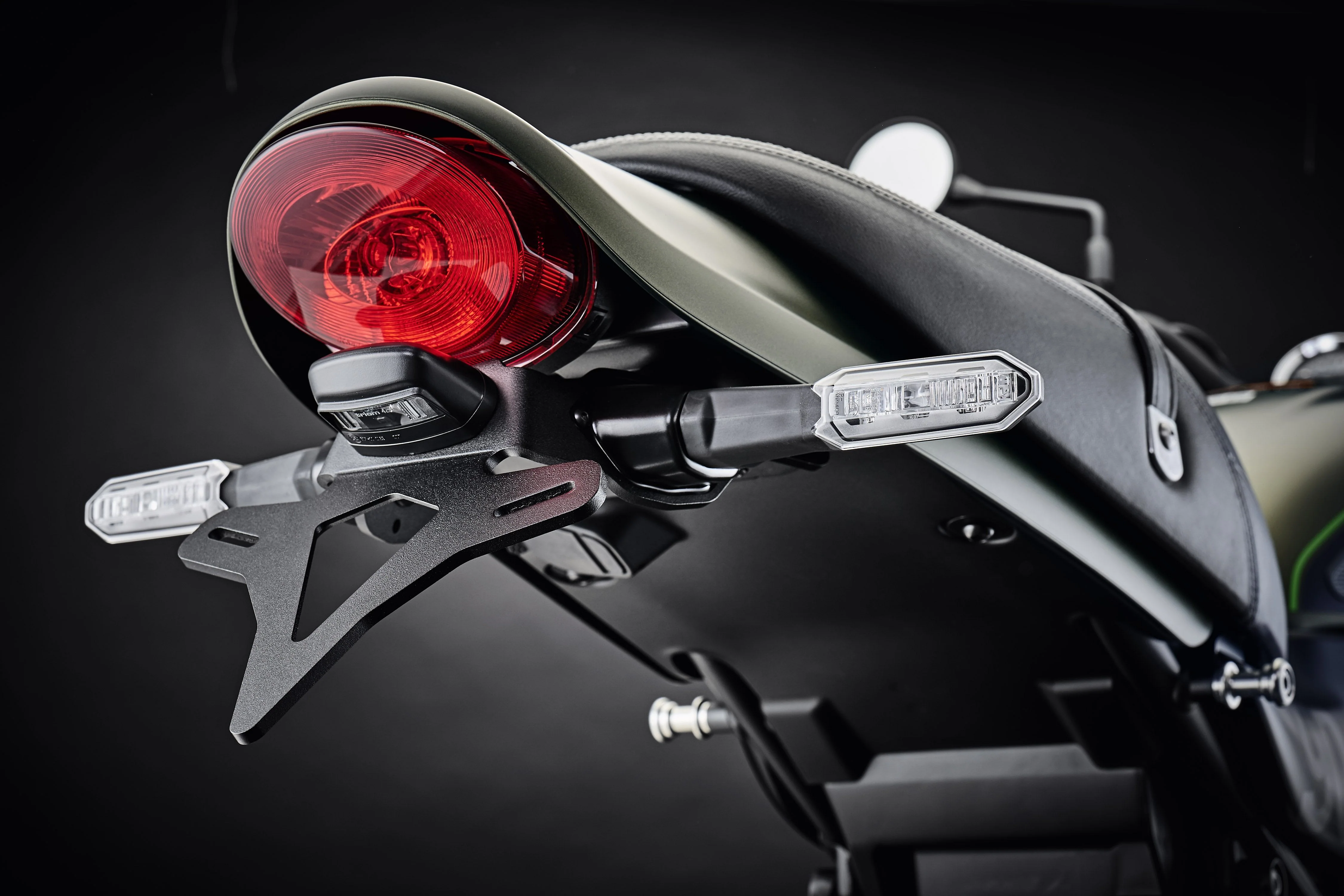 Evotech Tail Tidy - Kawasaki Z900RS Black Ball Edition (2026+) - Image 4